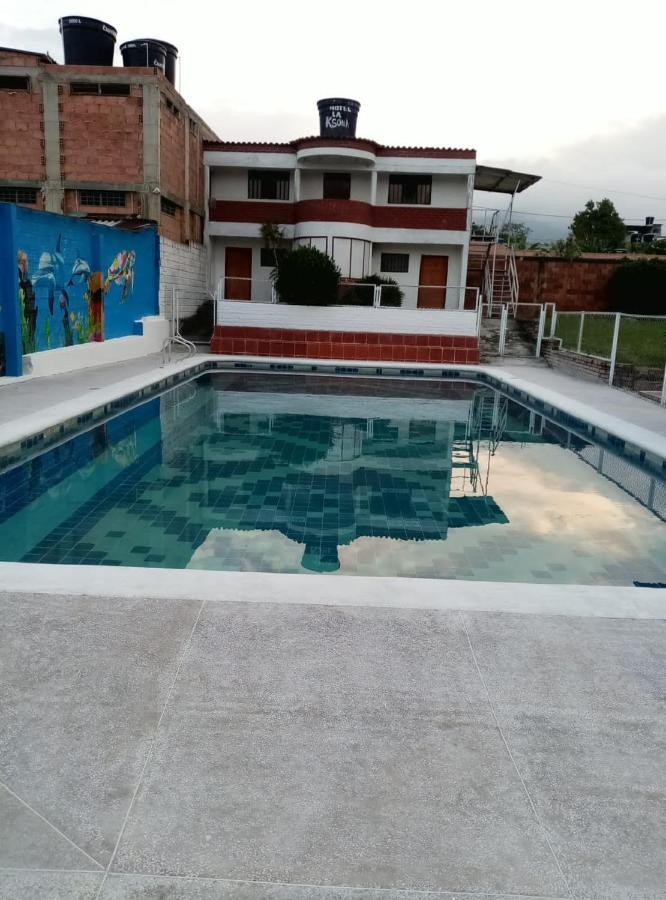 Hotel La Casona Chinácota Екстериор снимка
